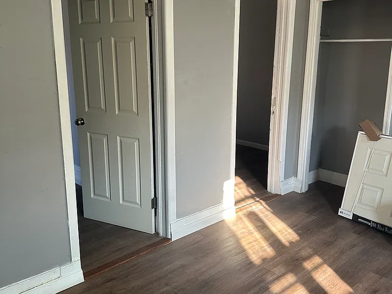 30 Mary St #2 — Photo 7