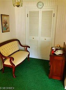 4th image of 1020 Park Ave