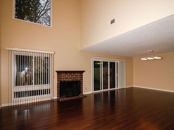 Living room and dining room without furniture