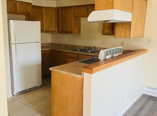24227 27th Ave S #2, Seattle, WA 98198