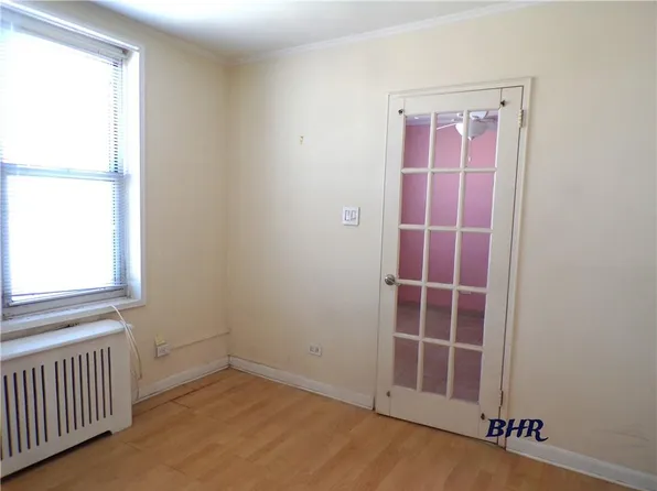 2265 Gerritsen Avenue image 9 of 19