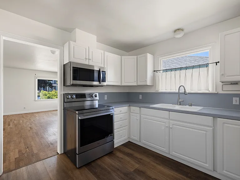 1505 N Monroe St — Photo 9