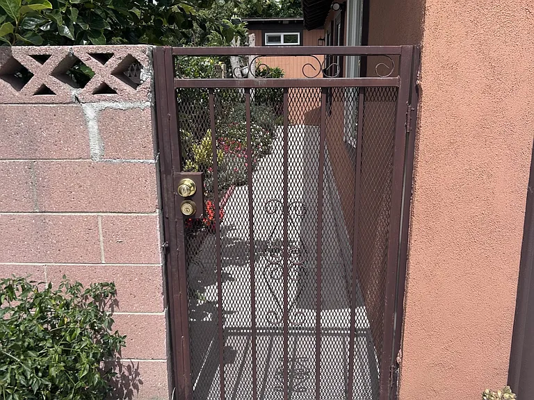 12023 Gertrude Dr — Photo 8