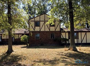 23132 Coressel Rd, Defiance, OH 43512