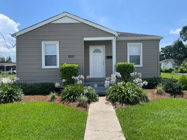 2226 Stafford St, Gretna, LA 70053
