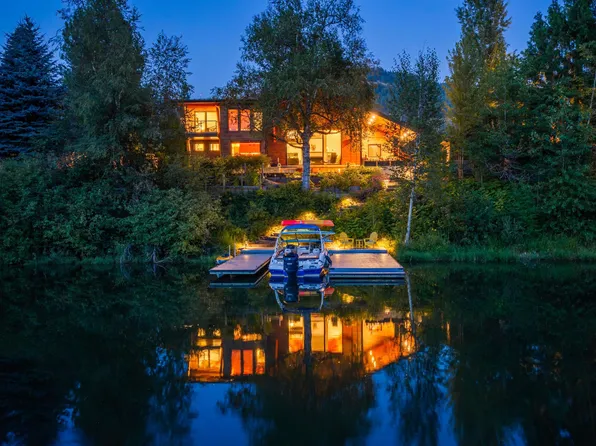 51 Birch Banks Rd, Sagle, ID 83860