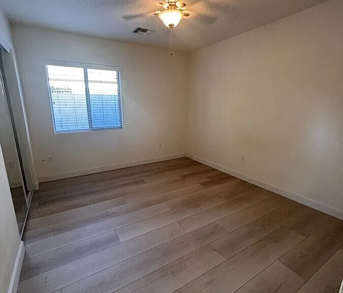 3570 E Kesler Ln — Photo 35
