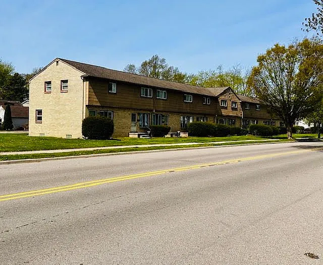 70 Crocker Blvd — Photo 2
