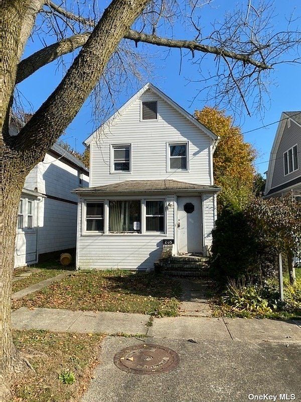 205 Cherry Street, Farmingdale, NY 11735 | Zillow