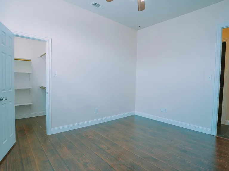 3240 Paseo — Photo 26