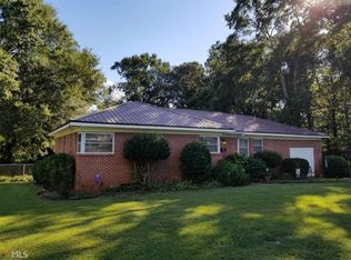 420 Sunset Cir, Forsyth, GA 31029