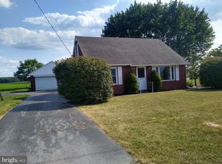 3136 Edenville Rd, Chambersburg, PA 17202