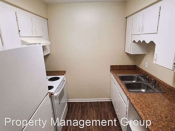 5th image of 118 SE Bracken Way #102