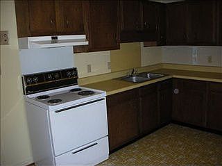 3rd image of 307 McGowan Ave