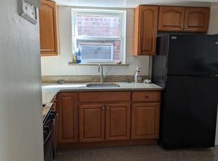 14145 Pershing Cres, Jamaica, NY 11435