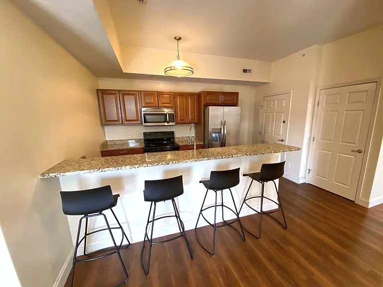 16 N Congress St #302 — Photo 3
