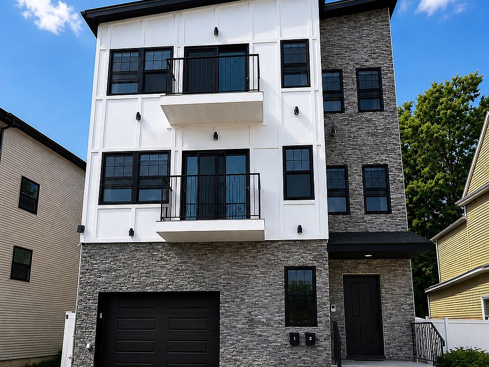 1st image of 627 Thomas Blvd Floor 2
