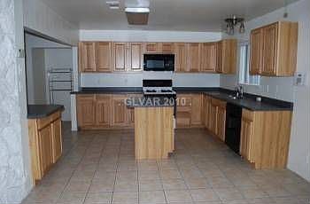 2nd image of 1005 Palmhurst Dr