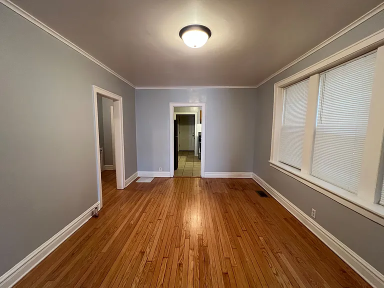 7330 S Campbell Ave #1 — Photo 3