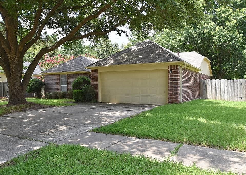 1st image of 8406 Vistadale Dr