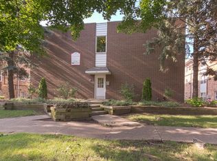 505 E Clark St, Champaign, IL 61820