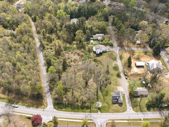 0 Wyly Cherry St, Cornelia, GA 30531