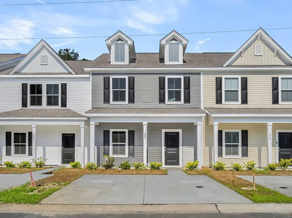 221 Harding Ln, Goose Creek, SC 29445