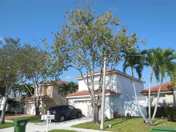 18343 NW 7th Street, Pembroke Pines, FL 33029