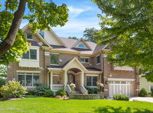 718 S Loomis St, Naperville, IL 60540