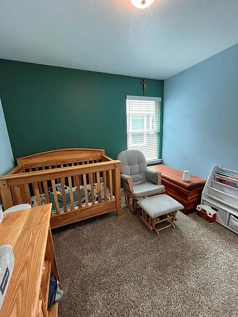 3 bed, 2.0 bath, 1027 sqft, $1,900 — Photo 2