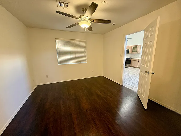 10736 S Calle Raquel — Photo 5