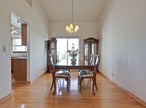 5th image of 36157 N Bridlewood Ave