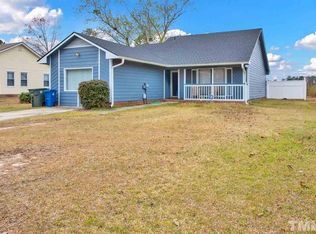 728 Mosswood Ln, Fayetteville, NC 28311