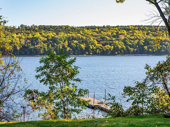 4th image of 4350 River Rd S