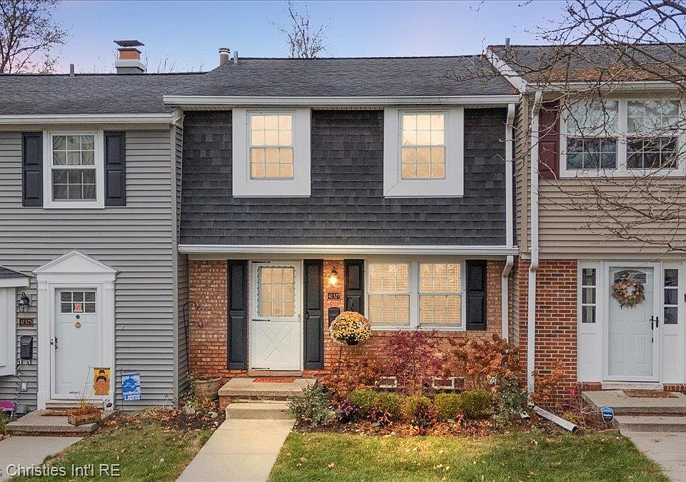 1st image of 41327 Lagoon Ct