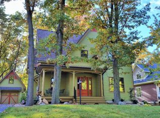 114 Kenzie St, New Buffalo, MI 49117