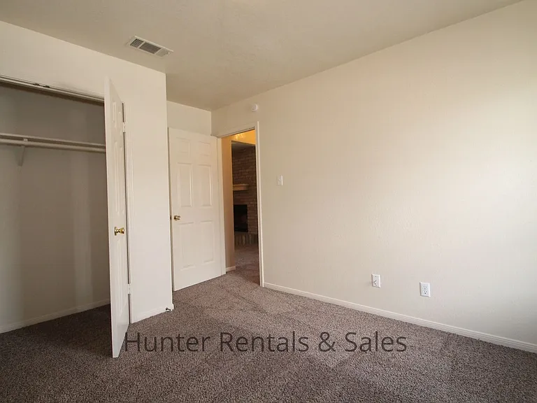 4705 Fawn Dr — Photo 19