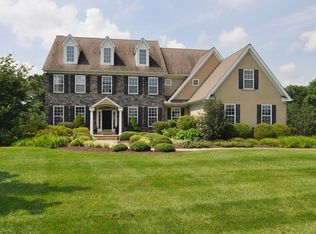 153 Forest Dr, Kennett Square, PA 19348