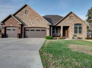 1119 N 19th Ave, Ozark, MO 65721