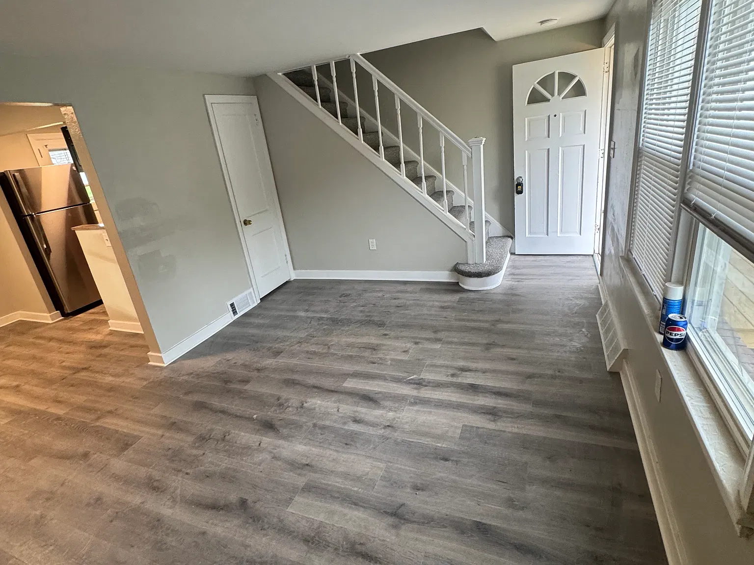 2 bed, $1,300 — Photo 3