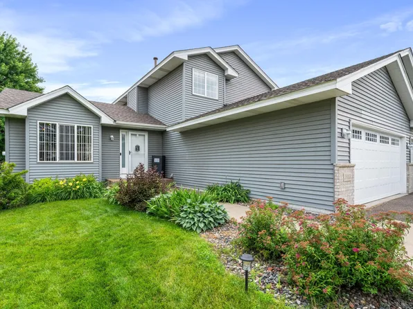 3803 Globeflower Cir N, Brooklyn Park, MN 55443