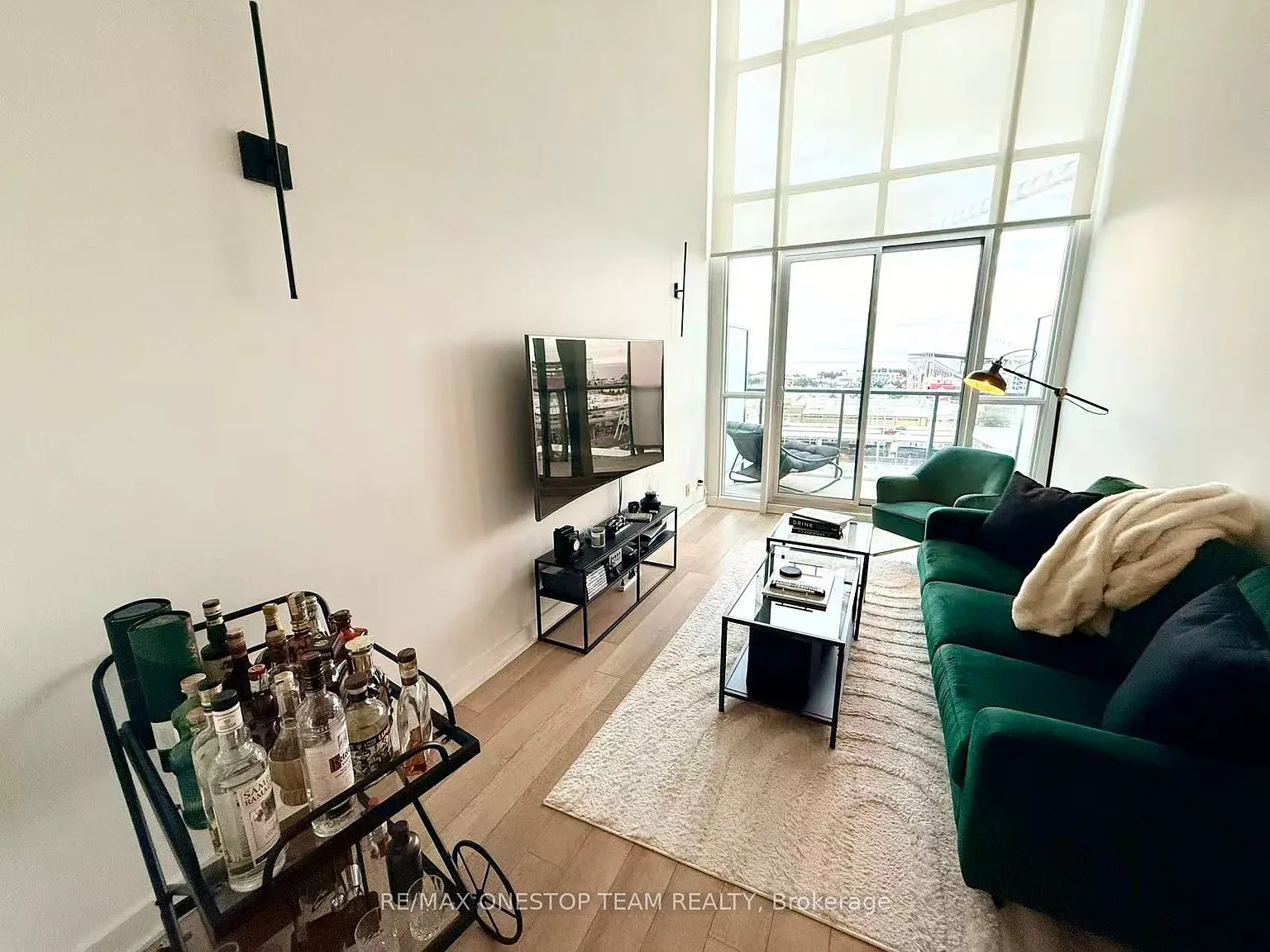 1 bed, $2,950 — Photo 3