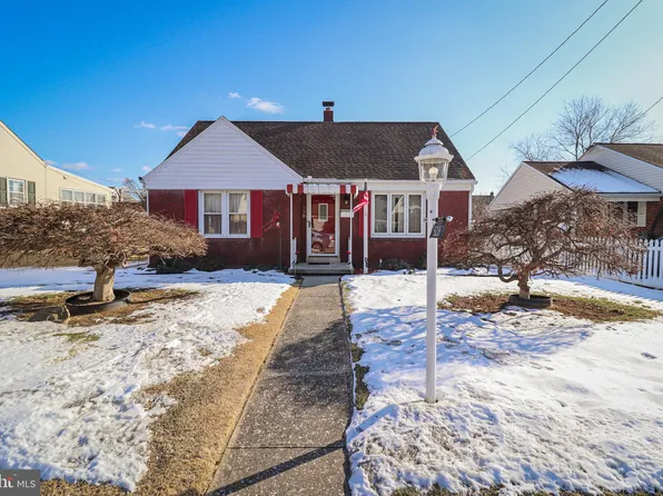 528 Ridge Ave, Mc Sherrystown, PA 17344