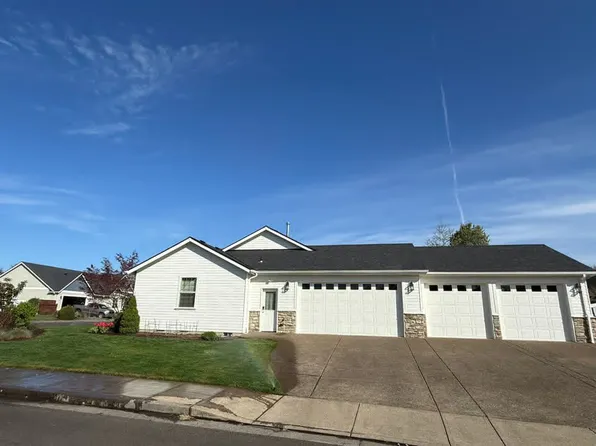 798 SE Guy Ln, Dallas, OR 97338