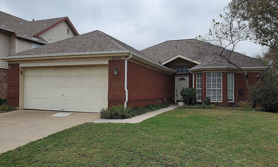 1st image of 3309 Stone Bridge Dr
