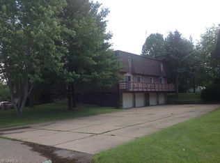 6563 Palmer Dr NW, Canton, OH 44718