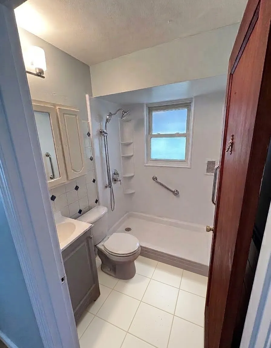 4 bed, 1500 sqft, $1,750 — Photo 4