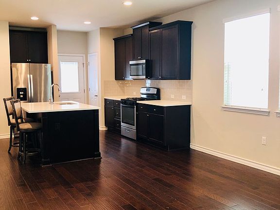 4th image of 5315 Golden Canary Ln #63