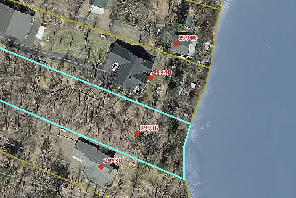 1st image of 29936 Arbutus Dr