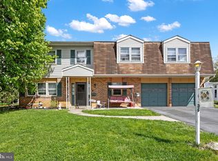 35 Dorchester Dr, Reading, PA 19610